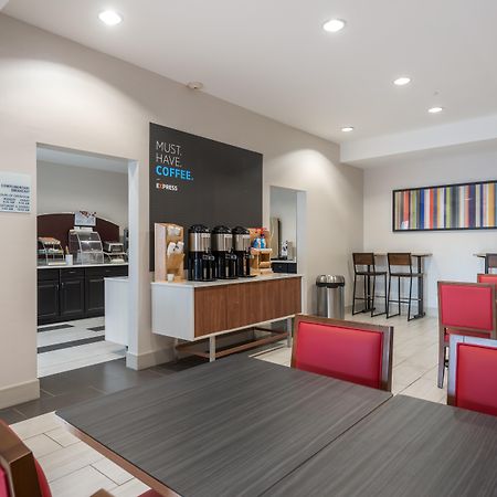 Holiday Inn Express Hotel & Suites Lagrange I-85 By Ihg Zewnętrze zdjęcie