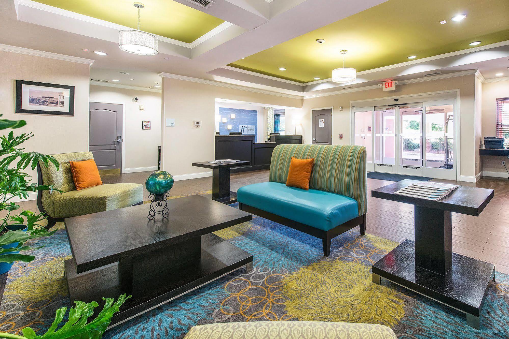 Holiday Inn Express Hotel & Suites Lagrange I-85 By Ihg Zewnętrze zdjęcie