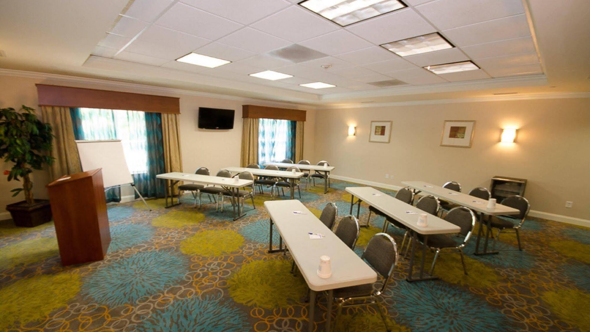 Holiday Inn Express Hotel & Suites Lagrange I-85 By Ihg Zewnętrze zdjęcie